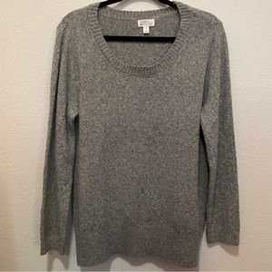 MARKET & SPRUCE knit sweater. Size M.